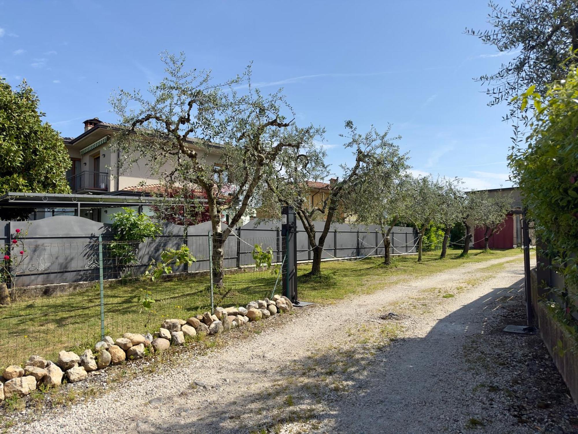 B&B La Corte Puegnago sul Garda Exterior foto